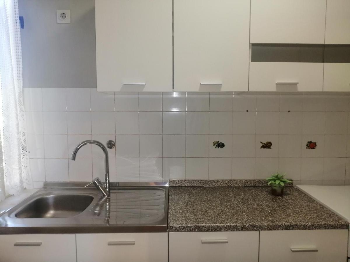 Apartment Vera, 80 M From The Sea Novigrad Istria Exteriör bild